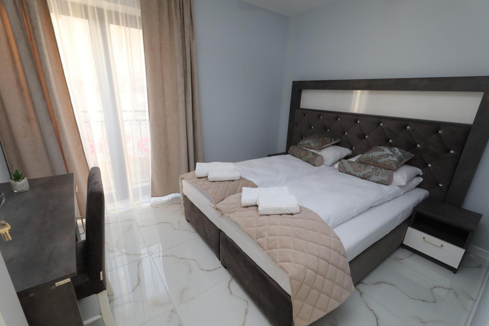 Katowice Apartamenty Hetmanska 4 エクステリア 写真